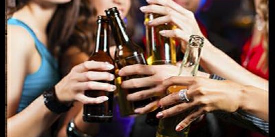 Imagem do grupo de WhatsApp ꧁βỮŦ€ĆØ ĐØŞ ΔΜIGØŞ ☢