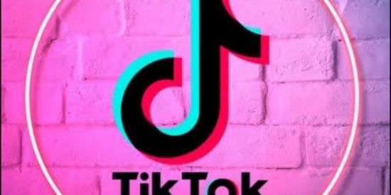 Imagem do grupo de WhatsApp ✨rv_housee✨