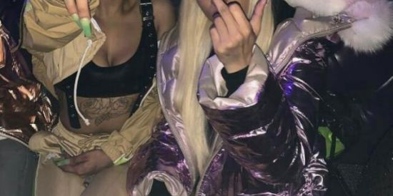 Imagem do grupo de WhatsApp °•🔥↯᮱R❍びᎮֆ࿕ Cί弋ƴ↯🔥•° 2×