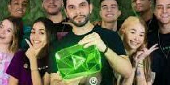 Imagem do grupo de WhatsApp Fã da LOUD🥰✨