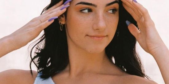 Imagem do grupo de WhatsApp ✨FC charli da'melio ✨