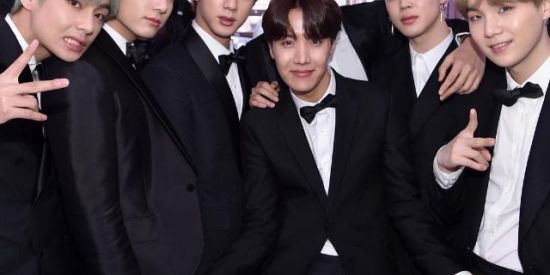 Imagem do grupo de WhatsApp 💜✨K-POP✨💜