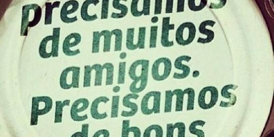 Imagem do grupo de WhatsApp Amigos e amigas