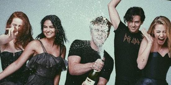 Imagem do grupo de WhatsApp Fanatics por riverdale🐍🍒