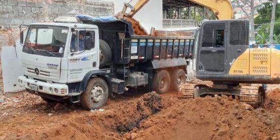 Imagem do grupo de WhatsApp OBRA, DEMOLICÃO, RETIRADA