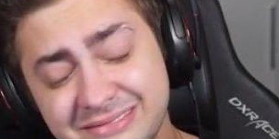 Imagem do grupo de WhatsApp Adolescente sem amigos.