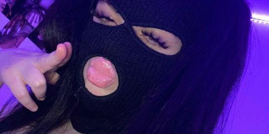 Imagem do grupo de WhatsApp FIGURINHAS😗