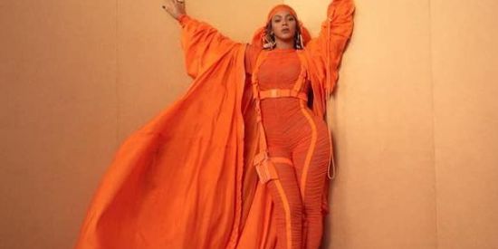 Imagem do grupo de WhatsApp Bee hive👑