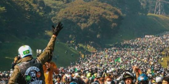 Imagem do grupo de WhatsApp VOCÊ É DE DIREITA?🇧🇷