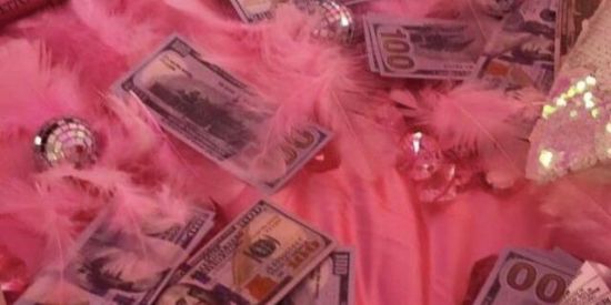 Imagem do grupo de WhatsApp 🪅੭ ° 🖇❜ (Naught ship .੭°🧸