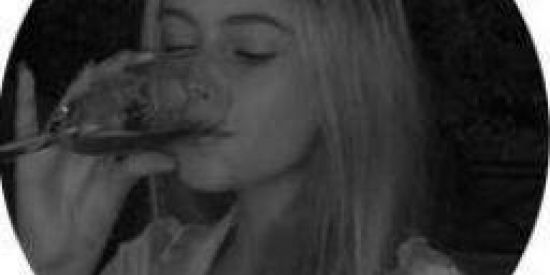 Imagem do grupo de WhatsApp Tudo sem futuro ᕦ[ ◑ □ ◑