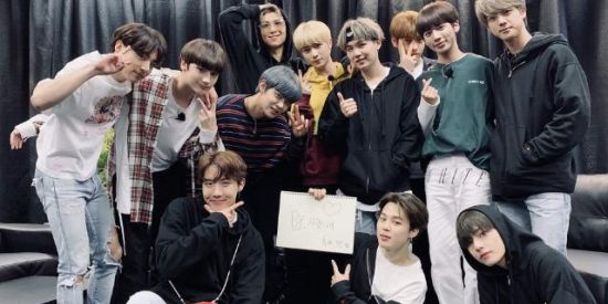 Imagem do grupo de WhatsApp Fandom