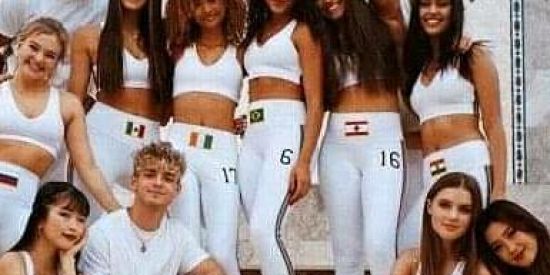 Imagem do grupo de WhatsApp Escola de magia nu