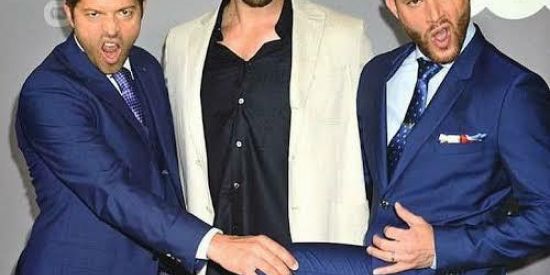 Imagem do grupo de WhatsApp 🖤UNIVERSO SUPERNATURAL🖤