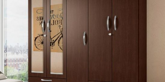 Imagem do grupo de WhatsApp Armário