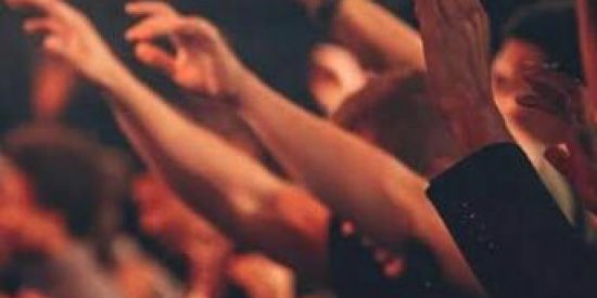 Imagem do grupo de WhatsApp ✨jovens adoradores✨