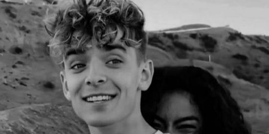 Imagem do grupo de WhatsApp fanfic ✞︎ BEAUANY ☦︎ the