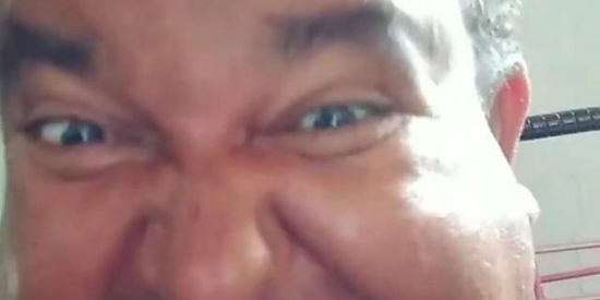 Imagem do grupo de WhatsApp ƬΛIᄂΛ̂ПDIΛ🐊