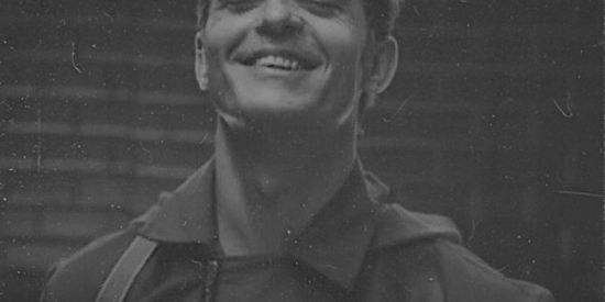 Imagem do grupo de WhatsApp 𝐁𝐞𝐫𝐥𝐢𝐦 𝐏𝐮𝐛