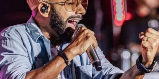 Imagem do grupo de WhatsApp unhapintada se livra dele