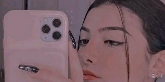 Imagem do grupo de WhatsApp Fãs da Charlie💞