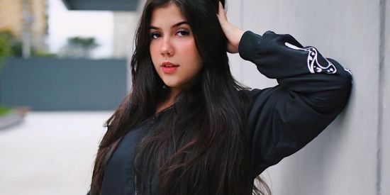 Imagem do grupo de WhatsApp Fãs da Luiza parente