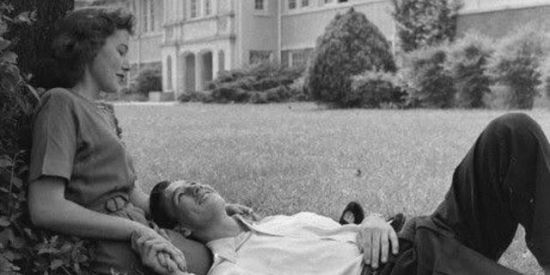 Imagem do grupo de WhatsApp 🍃OUTRORA🍃