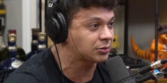 Imagem do grupo de WhatsApp F D S ?