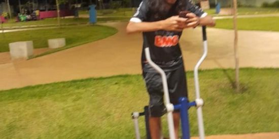 Imagem do grupo de WhatsApp Paquera na escola