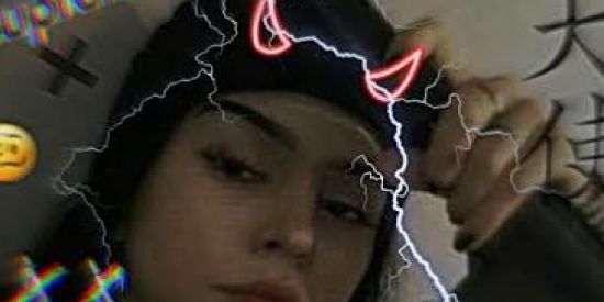 Imagem do grupo de WhatsApp ŘØΜΔŇΔ᭄