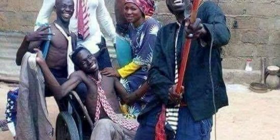 Imagem do grupo de WhatsApp Shitpost Brothers