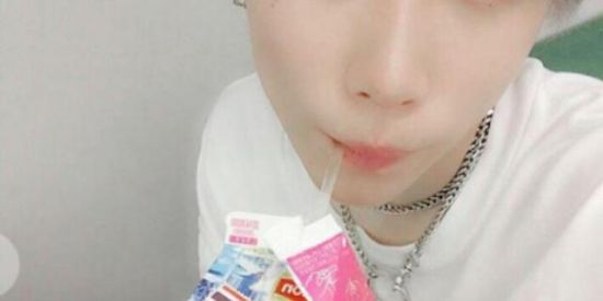 Imagem do grupo de WhatsApp ★DỊVUL₲ACÕES𓂃  ᱺ ✉️ ⑅K-POP