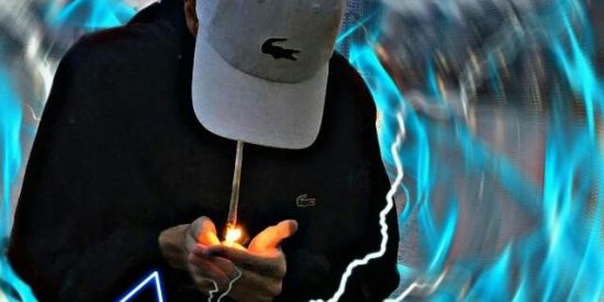 Imagem do grupo de WhatsApp 𖣘⃟🌀SHITPOSTER🔥⃟𖣘 1.0