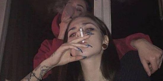 Imagem do grupo de WhatsApp AMIZADES E ETC🖤