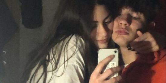 Imagem do grupo de WhatsApp Proibido se apaixonar