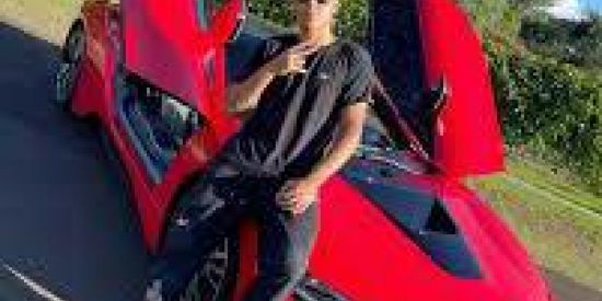 Imagem do grupo de WhatsApp Fãs renato qarcia 🙏🏻🏍️