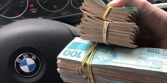 Imagem do grupo de WhatsApp Dinheiro com o celular