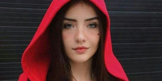 Imagem do grupo de WhatsApp 【🌹Surtados Chat e Stickers🌹】