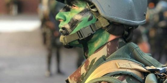 Imagem do grupo de WhatsApp exercito brasileido☠️🇧🇷