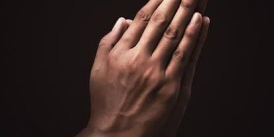 Imagem do grupo de WhatsApp Orando uns pelos outros