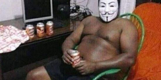 Imagem do grupo de WhatsApp CONTEÚDO SHITPOST