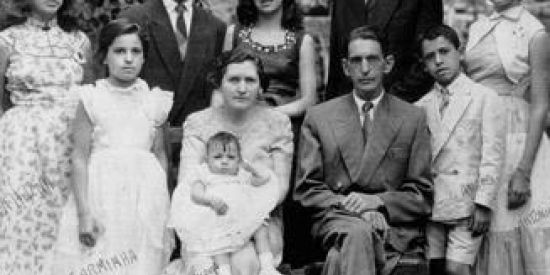 Imagem do grupo de WhatsApp FᐬMILIᐬ MΘ͢DZ SPᐬM