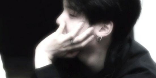 Imagem do grupo de WhatsApp ⍣ᴵ ᴬᴹ𝘼𝙂𝙐𝙎𝙏-𝘿࿐ᴷᴵᴺᴳ