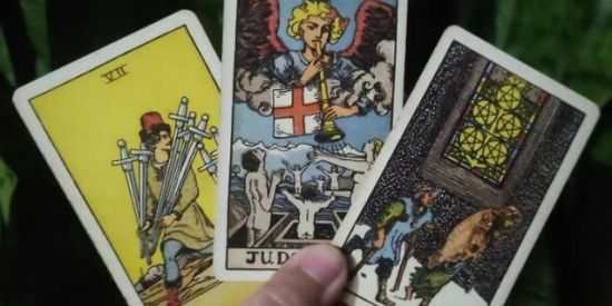 Imagem do grupo de WhatsApp bruxaria natural🧙‍♀️💜