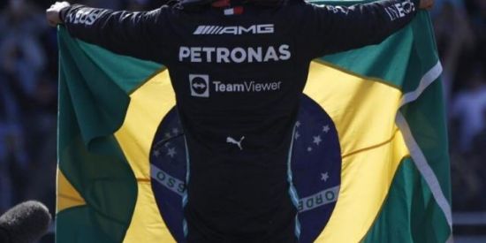 Imagem do grupo de WhatsApp 𝙱𝚁 𝙽𝙾 𝙿𝙰𝙳𝙳𝙾𝙲𝙺 🏎️🇧🇷