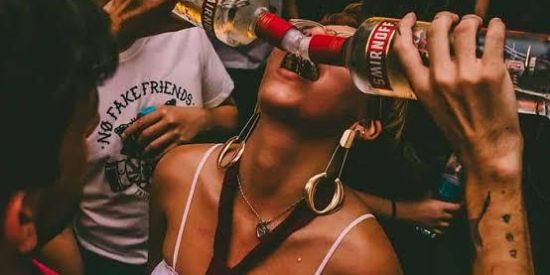 Imagem do grupo de WhatsApp 𝑂 𝑀𝑢𝑛𝑑𝑜 é 𝑁𝑜𝑠𝑠𝑜🤪