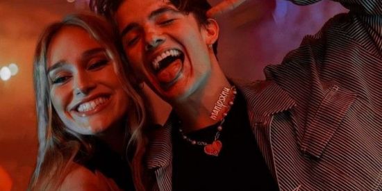 Imagem do grupo de WhatsApp Stanford University