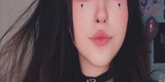 Imagem do grupo de WhatsApp 𝙨𝙝𝙞𝙩 𝙙𝙖 𝙕𝙪𝙚𝙧𝙖 𝙀-𝙂𝙞𝙧𝙡𝙨🖤