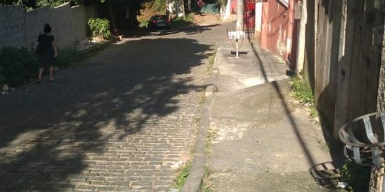 Imagem do grupo de WhatsApp T.H obras. E manutenção