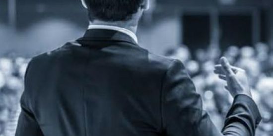 Imagem do grupo de WhatsApp Teologia  Em Chamas 📖🔥